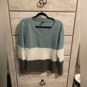 NWOT Shein VNECK shirt